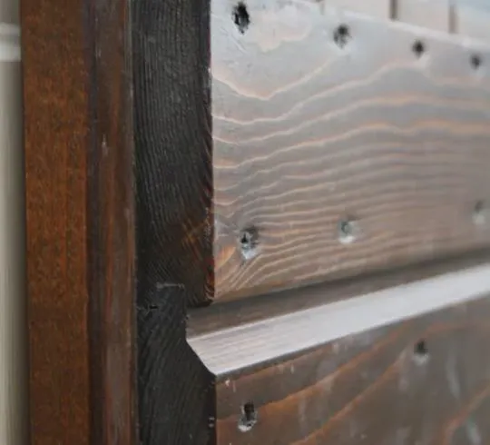 Scuri in legno tipo Romanina